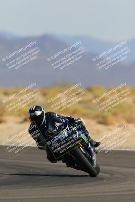 media/Oct-08-2022-SoCal Trackdays (Sat) [[1fc3beec89]]/Turn 16 (125pm)/